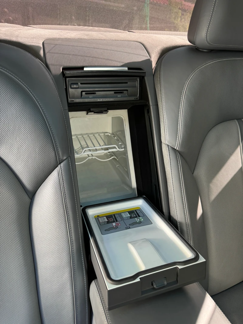 Audi A8 W12 , снимка 11 - Автомобили и джипове - 51786269