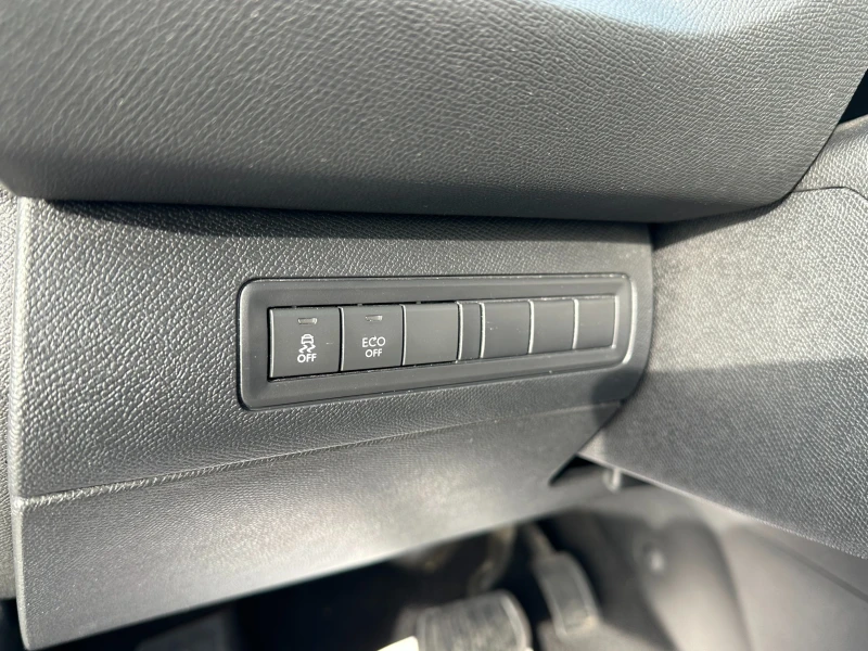Peugeot 308 2.0d 150 к.с. , снимка 13 - Автомобили и джипове - 52523762