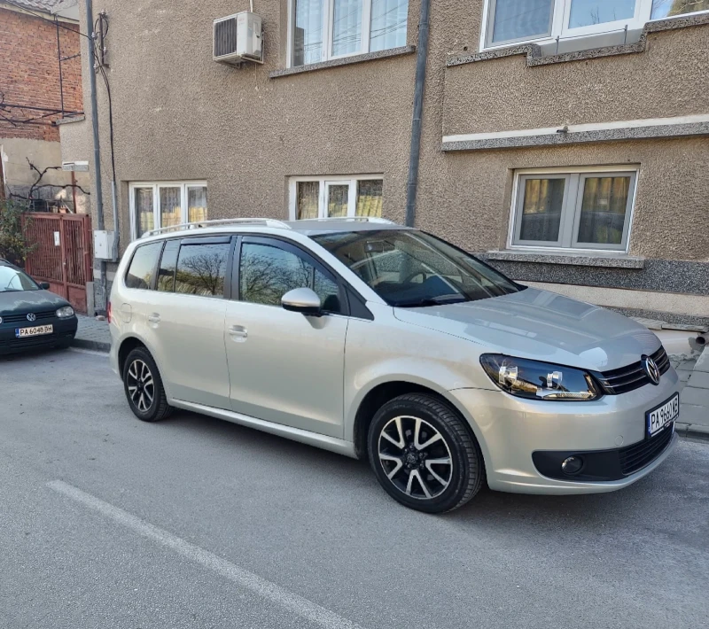 VW Touran, снимка 2 - Автомобили и джипове - 52952713