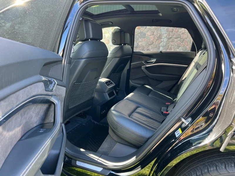 Audi E-Tron * PRESTIGE* , снимка 9 - Автомобили и джипове - 53189559
