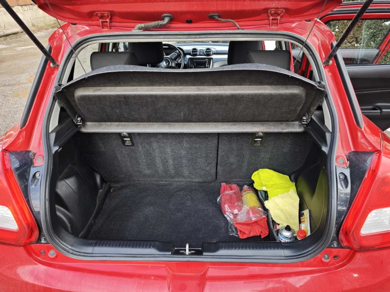 Suzuki Swift, снимка 9 - Автомобили и джипове - 53582576