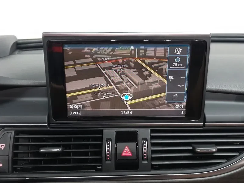 Audi A6 2.0 TDI, снимка 14 - Автомобили и джипове - 54561464