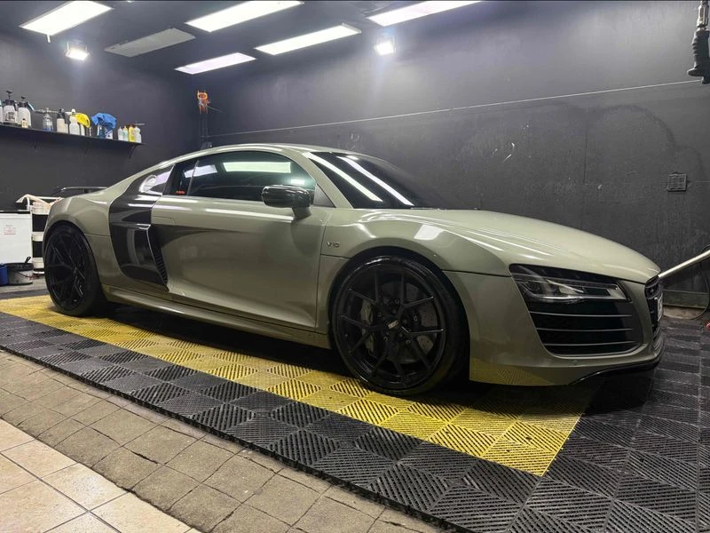 Audi R8 5.2 V10 Coupe| 525к.с.| ВКЛ.ТЕХНОТЕСТ, снимка 5 - Автомобили и джипове - 55626005