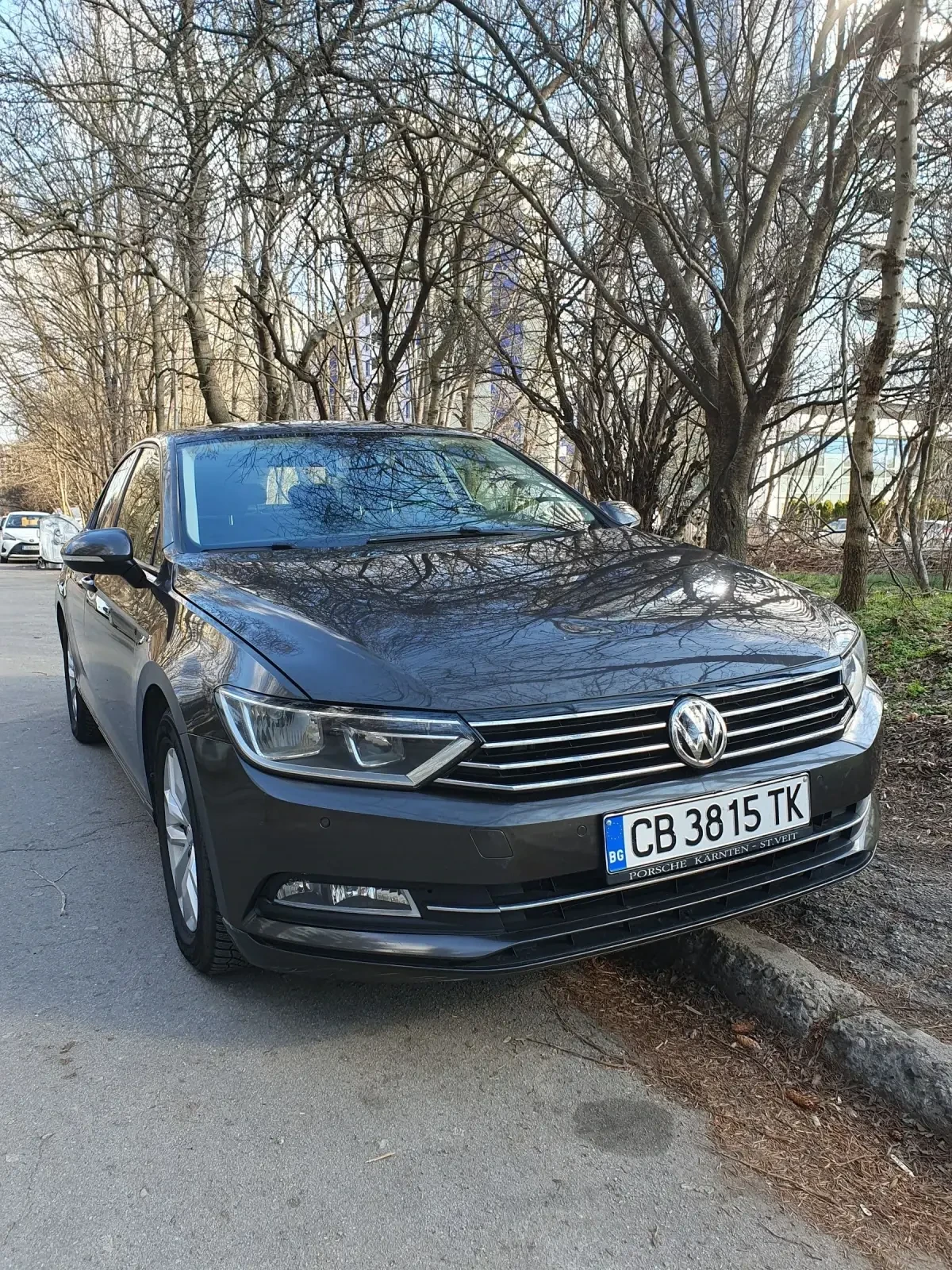 VW Passat - [1] 