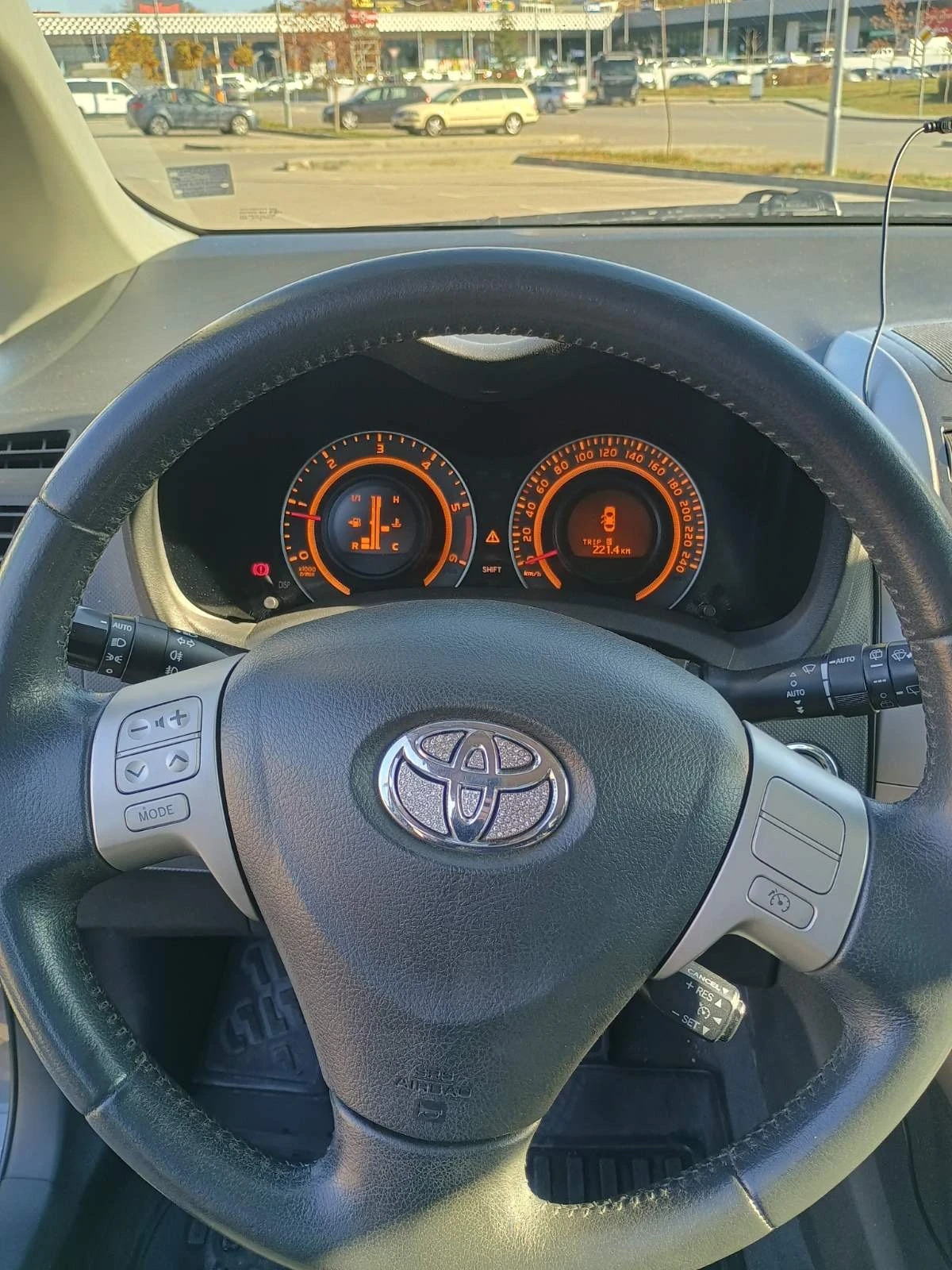 Toyota Auris 2.0D-4D - изображение 10