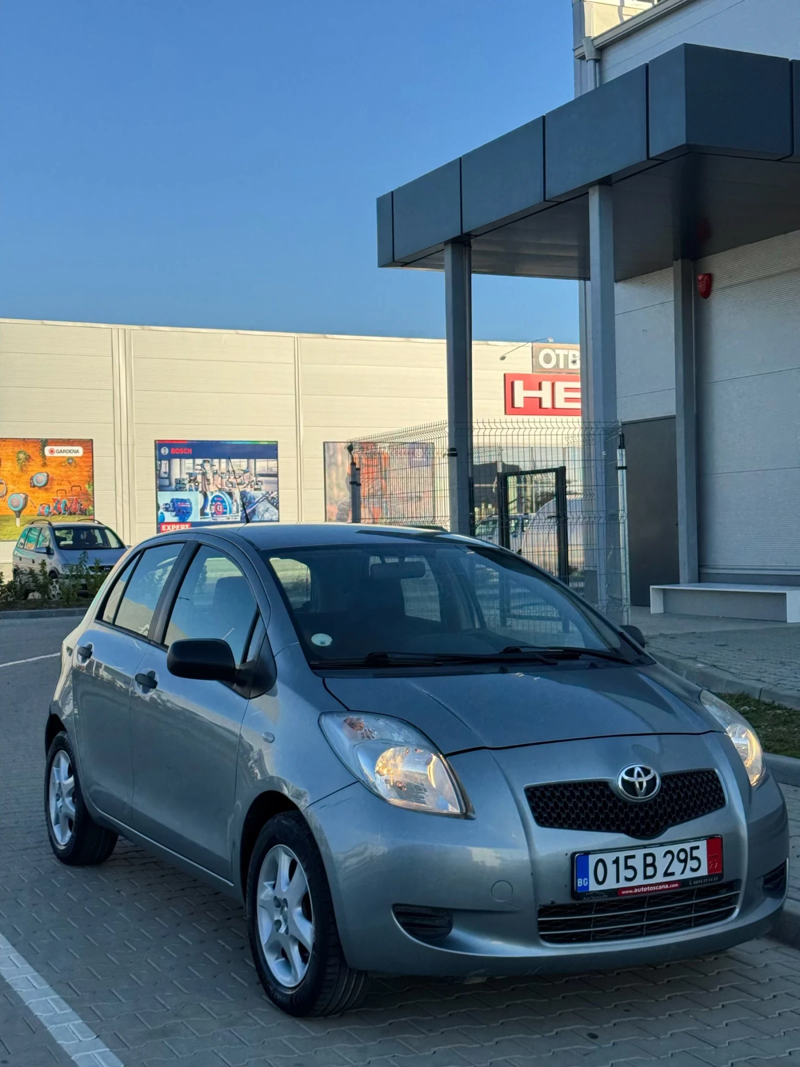 Toyota Yaris 1.3  - изображение 2