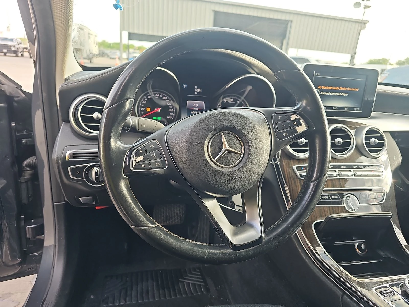 Mercedes-Benz C 300 BURMESTER* Подгрев* 9G-Tronic* LED* Камера* KeyGO* - изображение 9