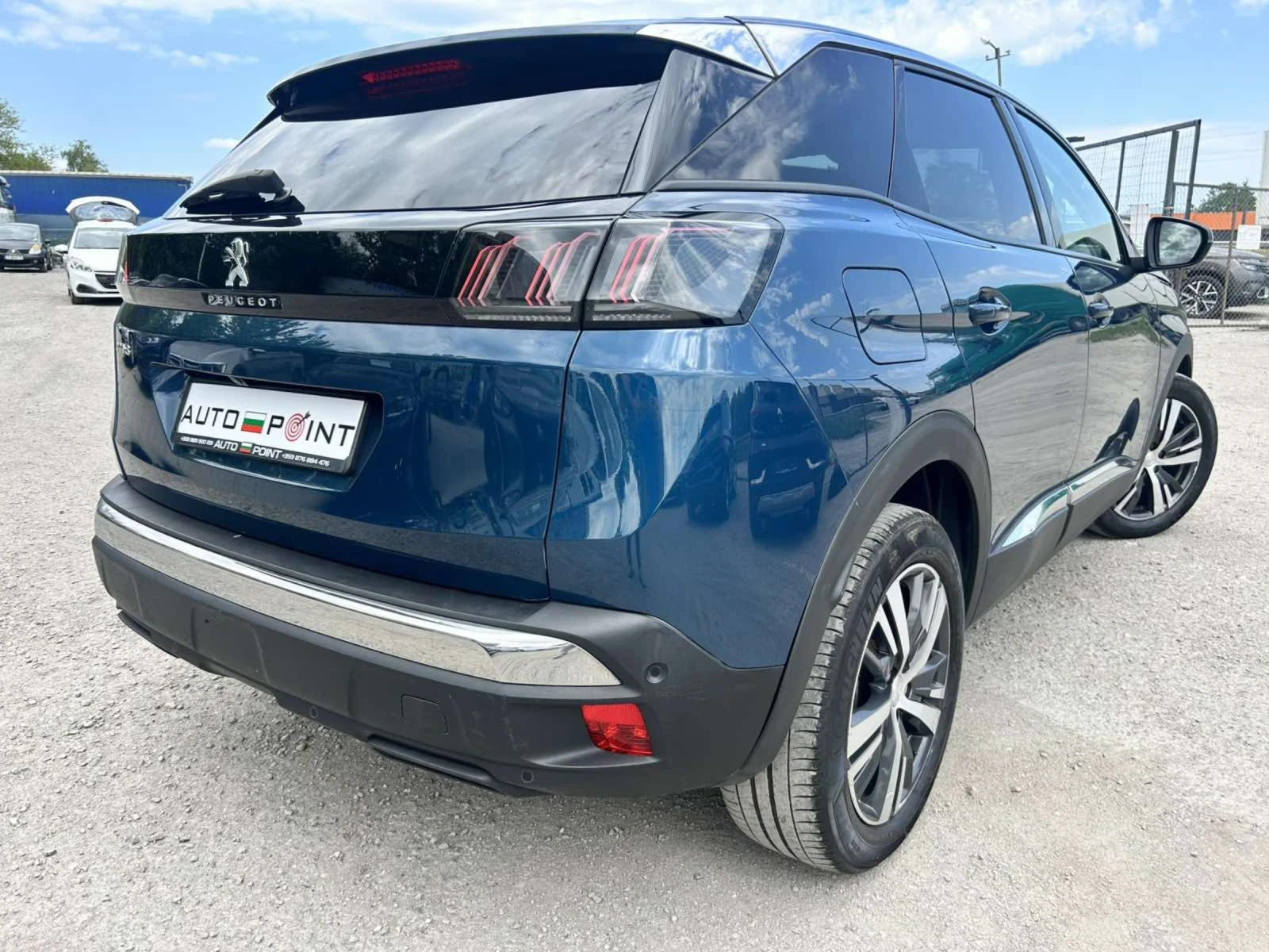 Peugeot 3008 1.5 HDI 130 * EAT 8 * VIRTUAL * CAM * ACC * NAVI * - изображение 4