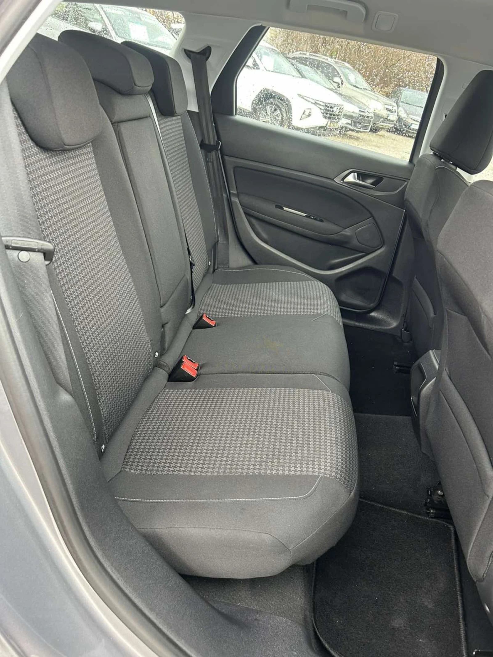 Peugeot 308 1.5 HDI 130 * CAM * ACC * NAVI *  | Mobile.bg   15