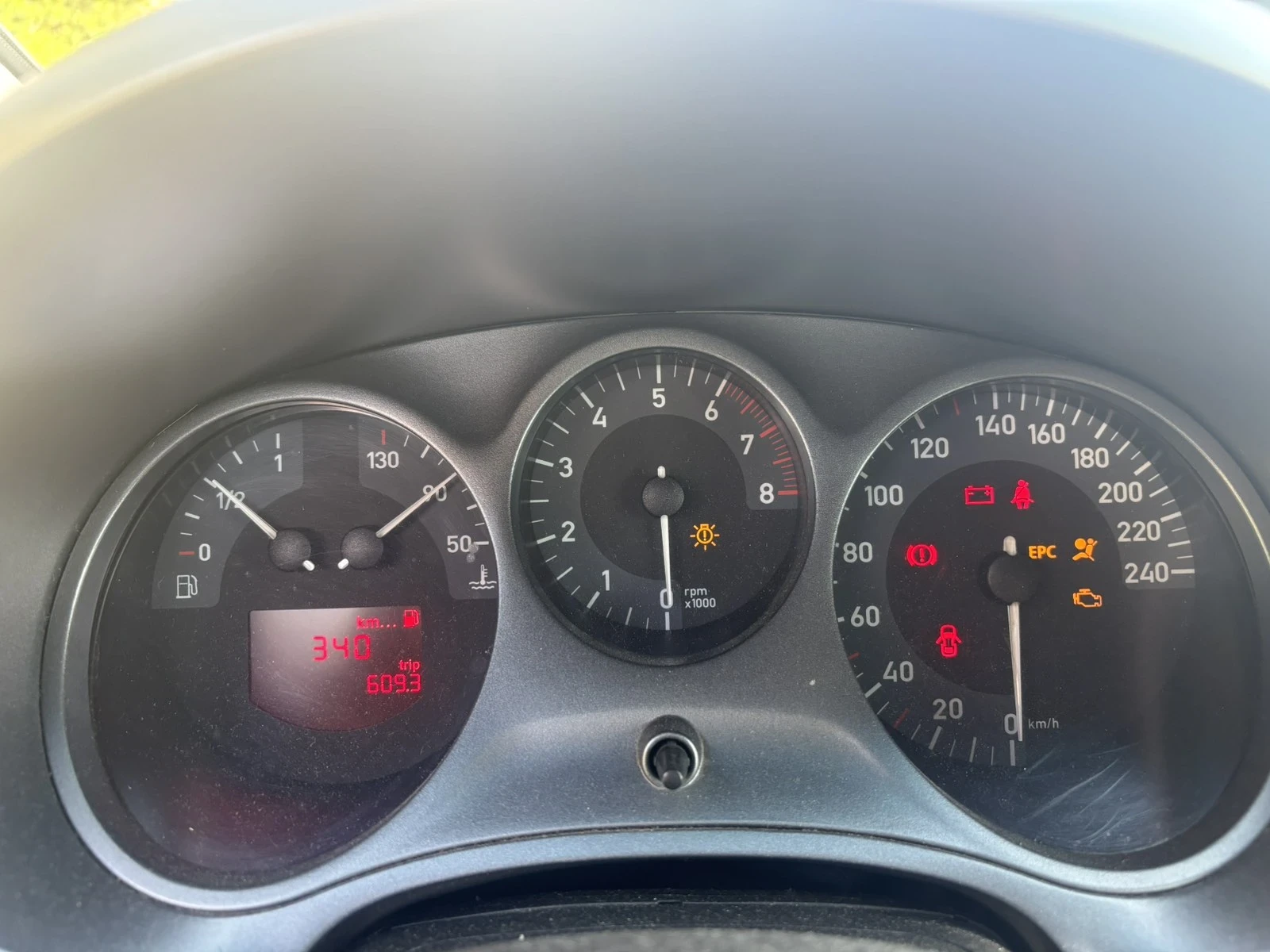 Seat Leon 1.6 - изображение 8