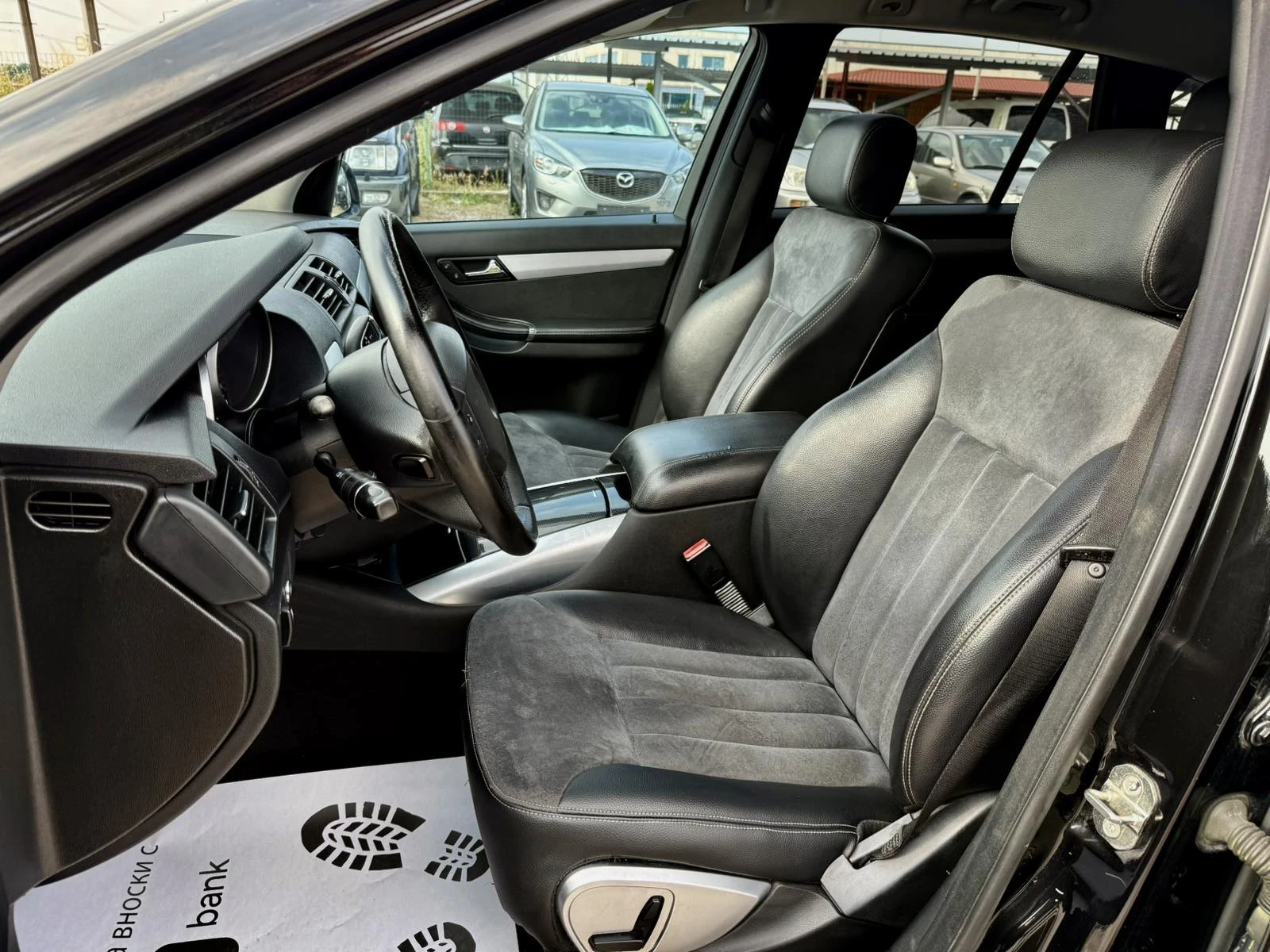 Mercedes-Benz R 320 CDI 4Matic 6-места - изображение 9