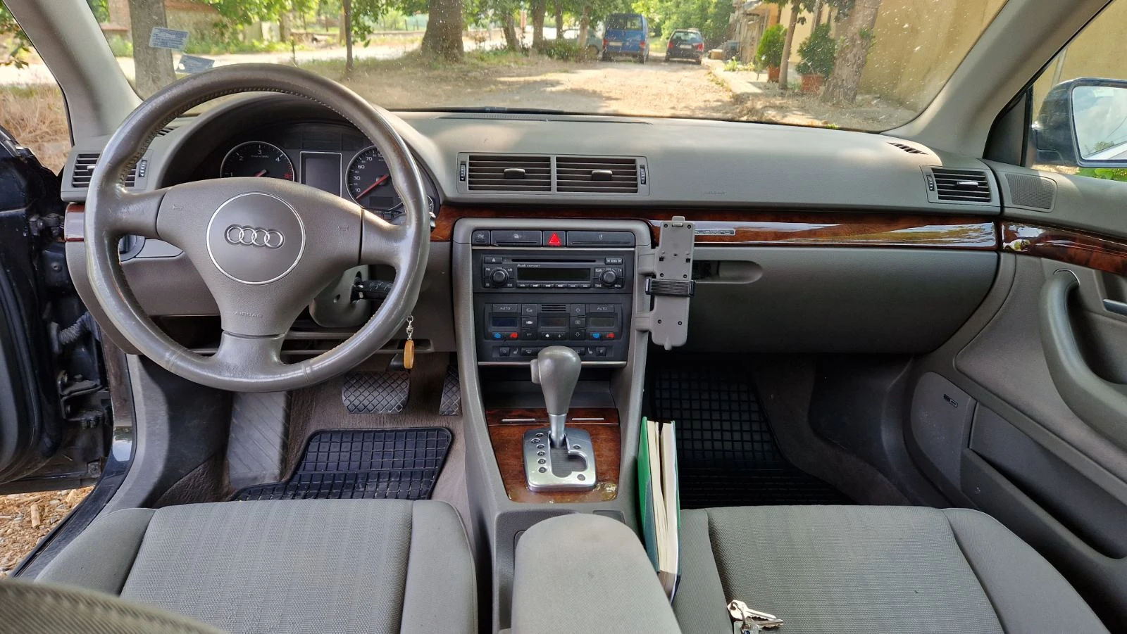 Audi A4  - изображение 6