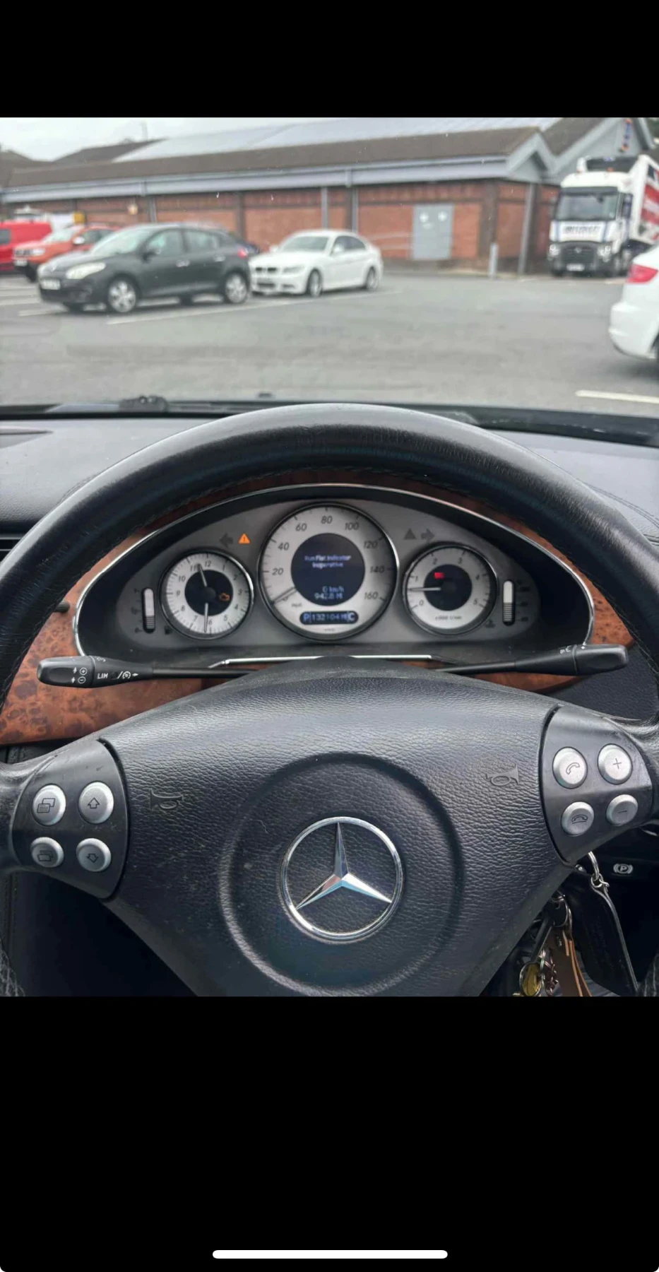Mercedes-Benz CLS 300  - изображение 7