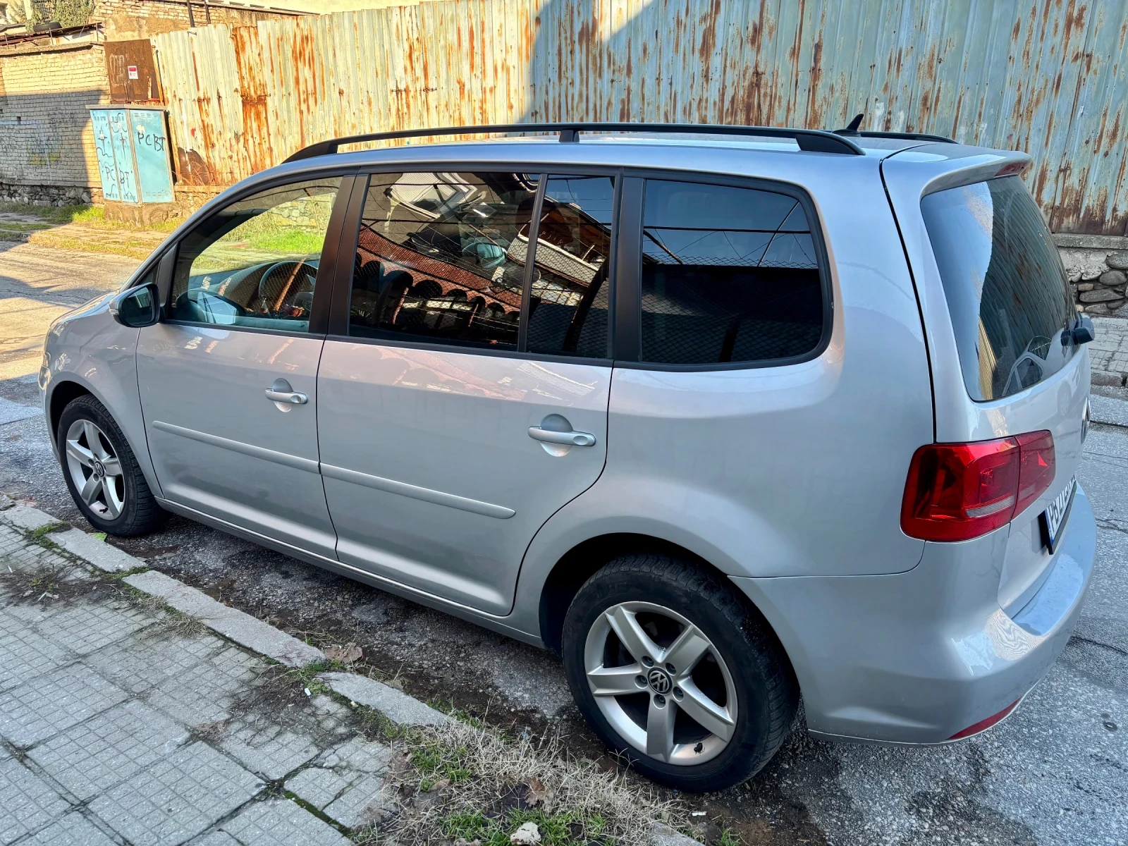 VW Touran 7 ������ / ������� | Mobile.bg � ����������� 3