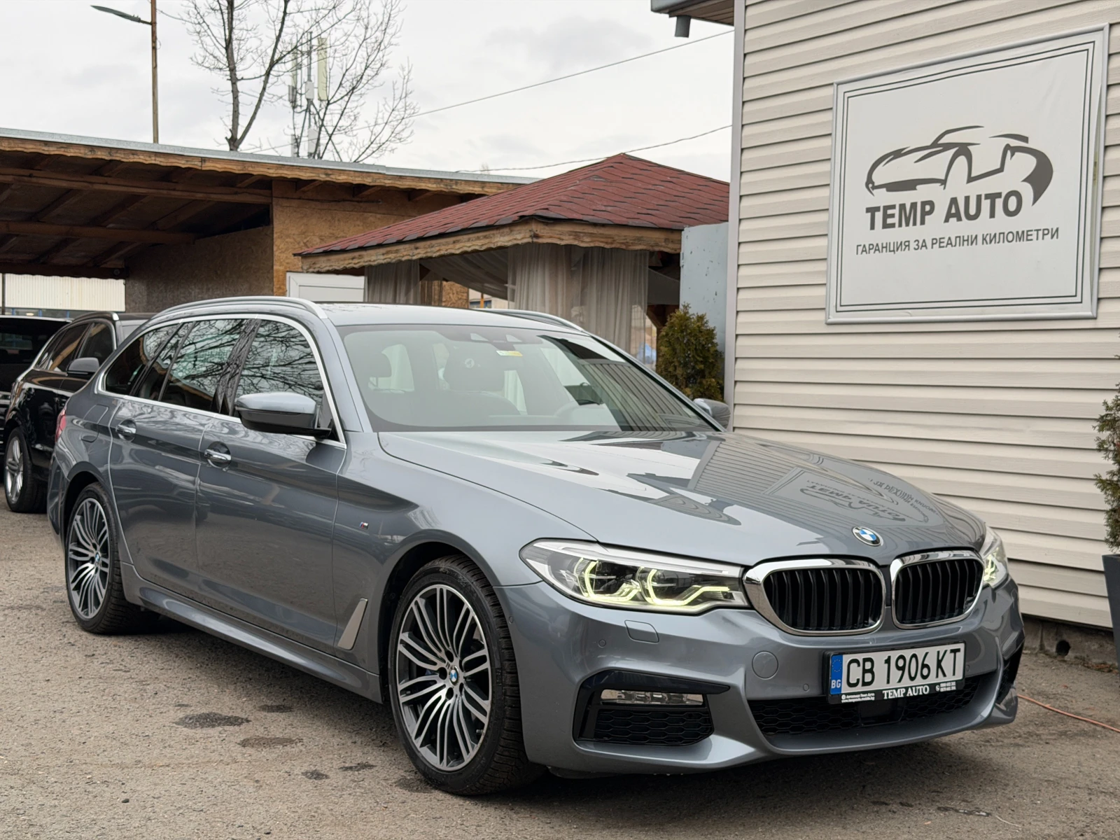BMW 530 d* Xdrive-Msport* 114000km.С Пълна сервизна истори - изображение 3