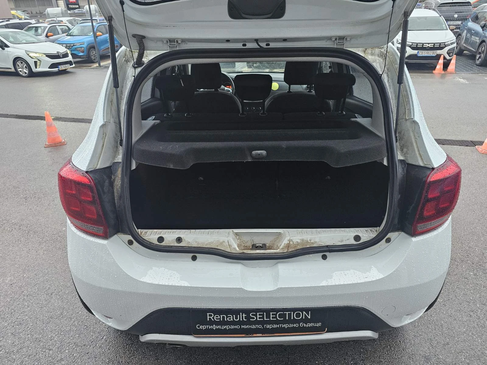 Dacia Sandero 0.9 Tce 90 �.�. ������ | Mobile.bg � ����������� 11