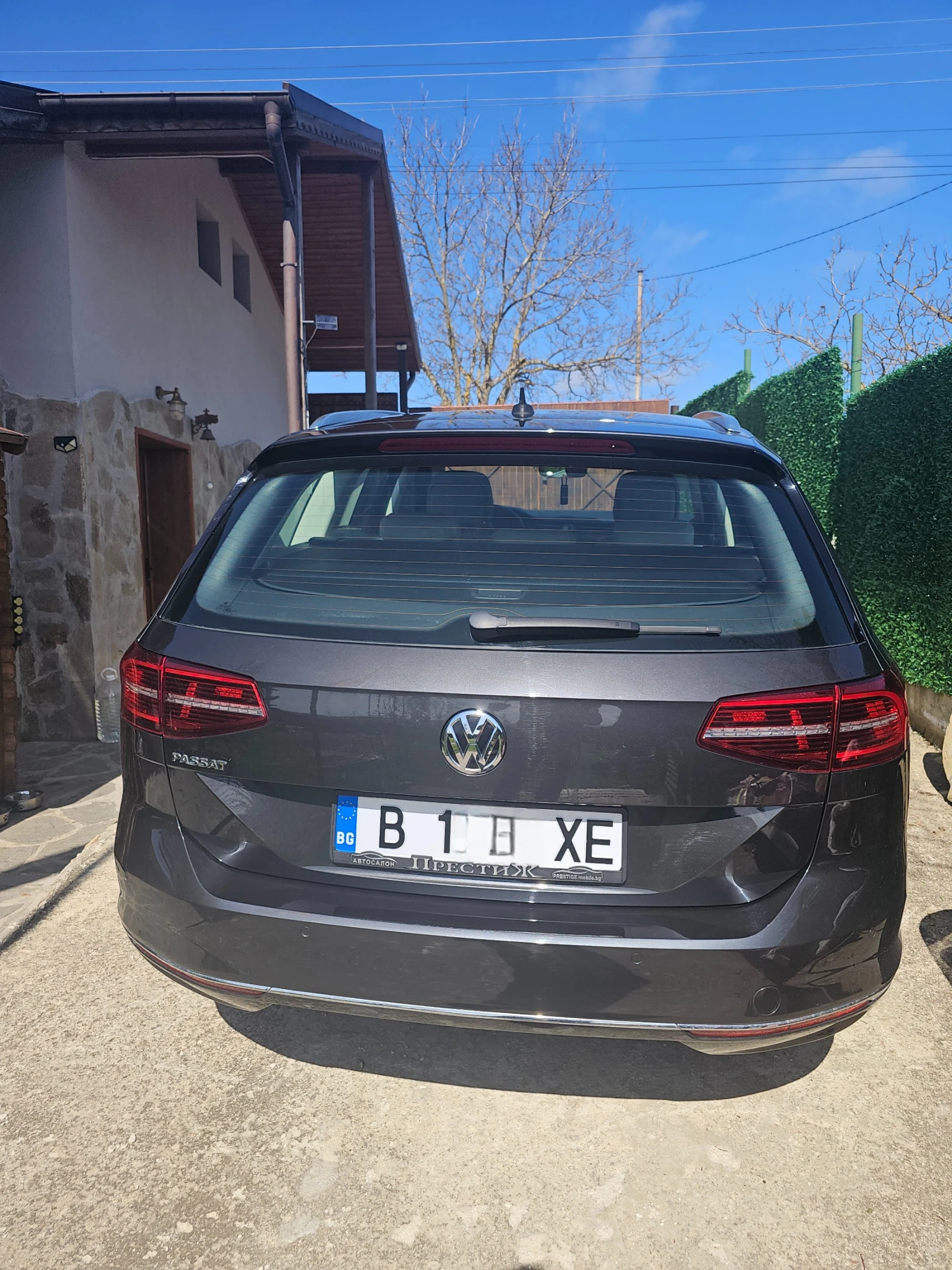 VW Passat Highline, DSG, Distronik, Перфектна и икономична., снимка 7 - Автомобили и джипове - 53797861