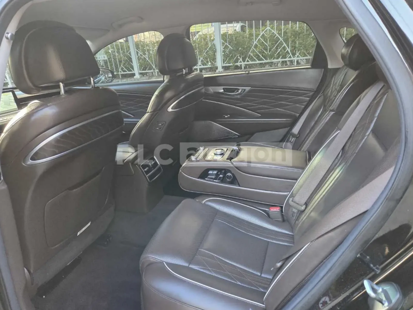 Kia K9 | 2019 | AWD | 3.8 V6 Twin-Turbo | , снимка 7 - Автомобили и джипове - 54113666