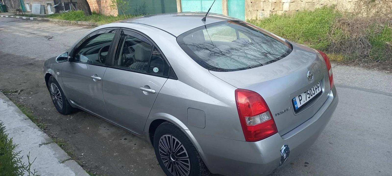 Nissan Primera, снимка 4 - Автомобили и джипове - 54271393