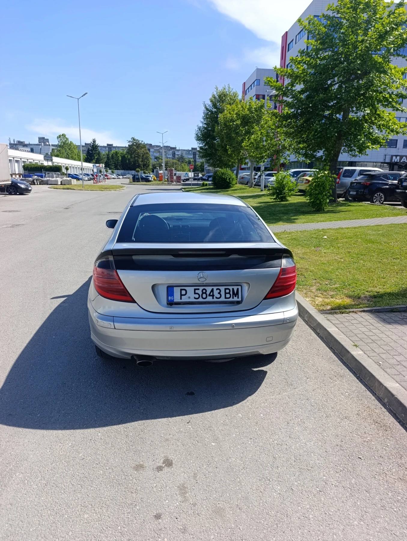 Mercedes-Benz C 200, снимка 4 - Автомобили и джипове - 54565333
