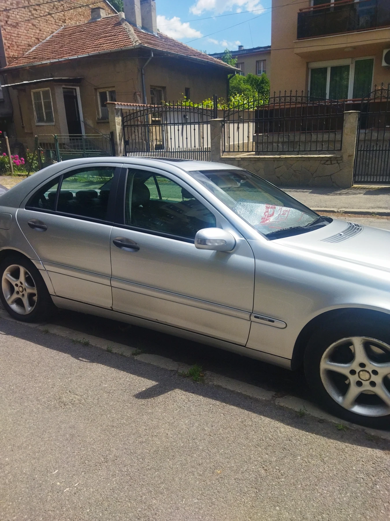 Mercedes-Benz C 200, снимка 15 - Автомобили и джипове - 54729926