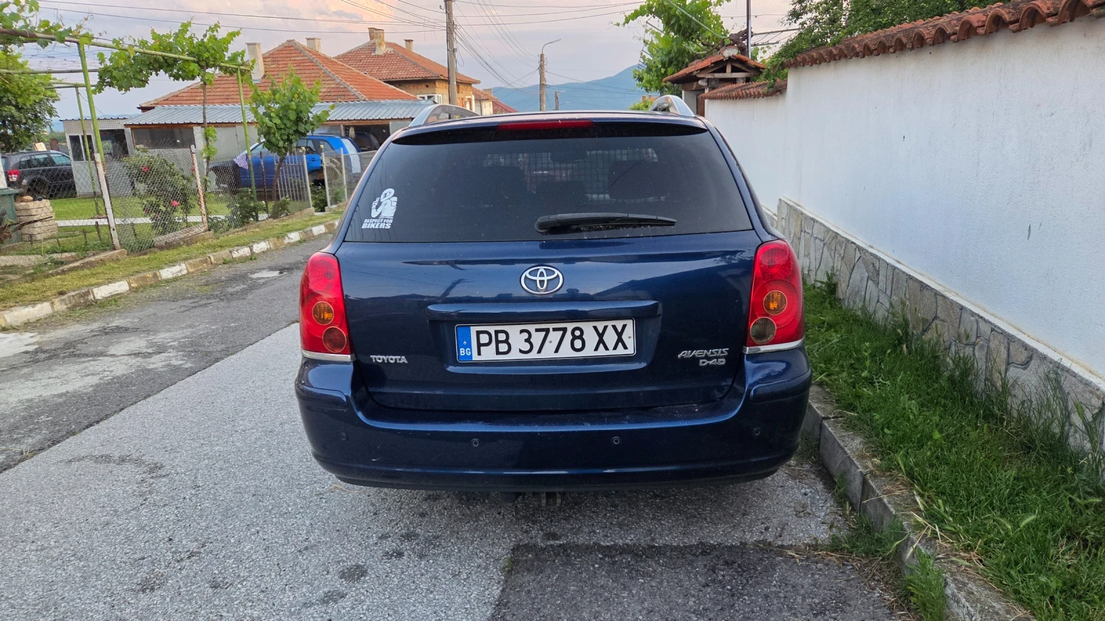 Toyota Avensis 2.2D 200hp 6ск, снимка 4 - Автомобили и джипове - 54911025