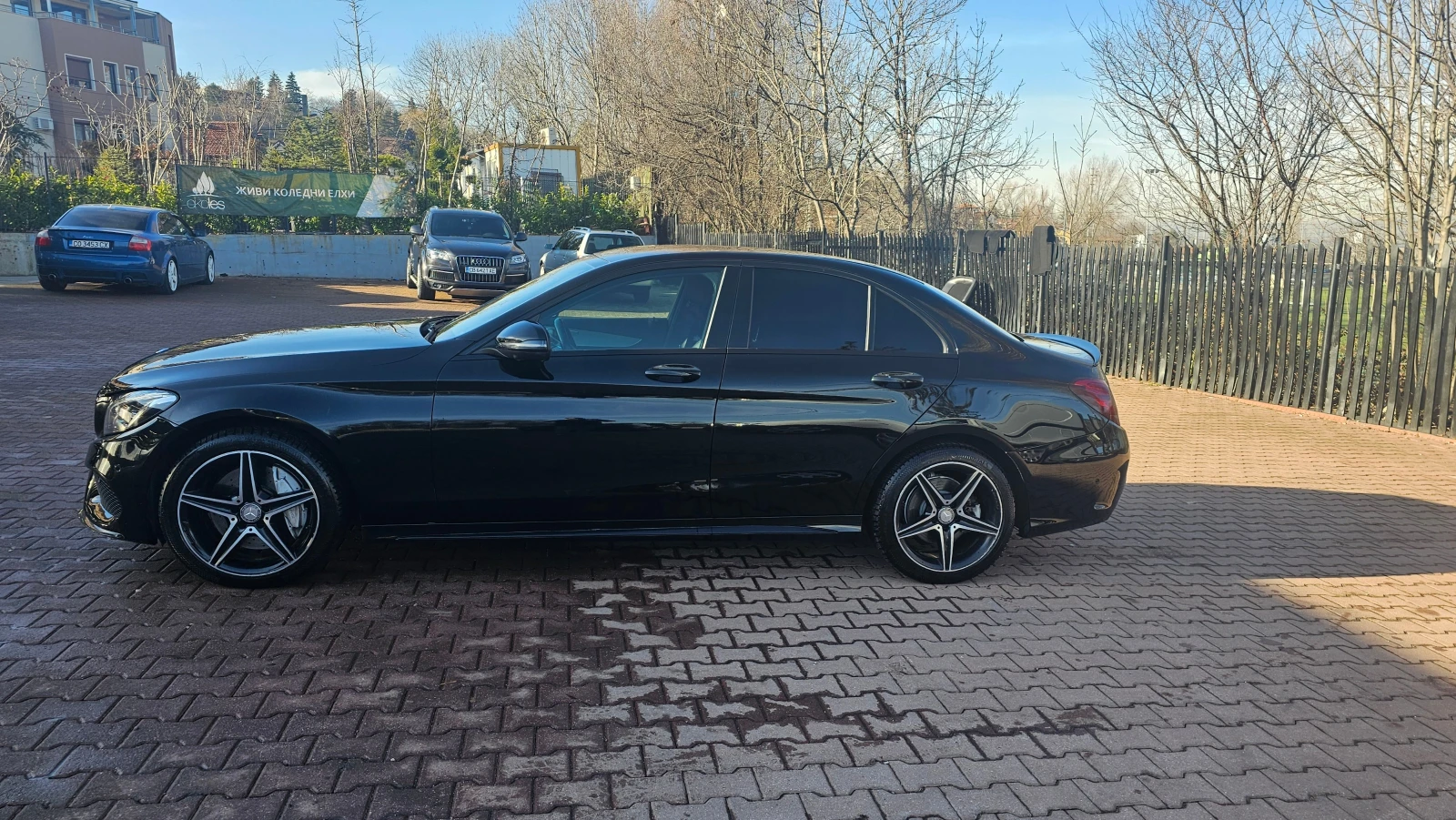 Mercedes-Benz C 250 4Matic AMG Distronic Plus Keyless 360 Camera , снимка 2 - Автомобили и джипове - 54914795