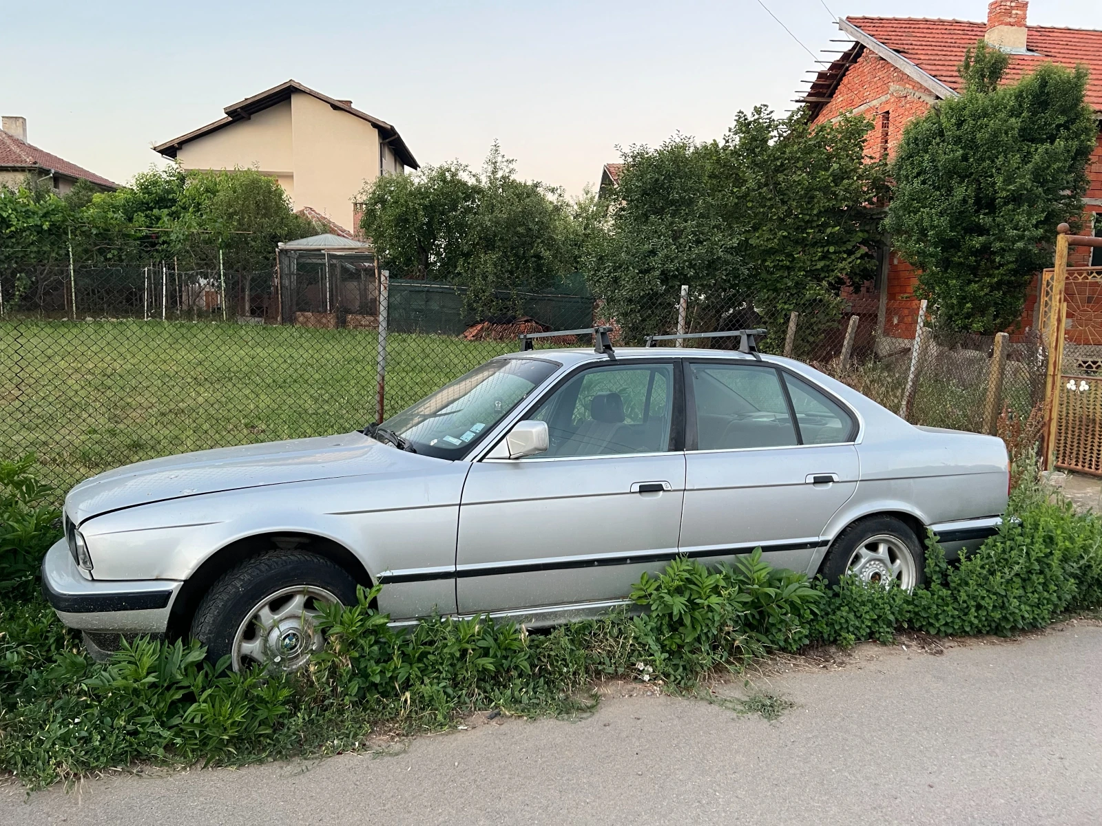 BMW 520, снимка 2 - Автомобили и джипове - 55641842