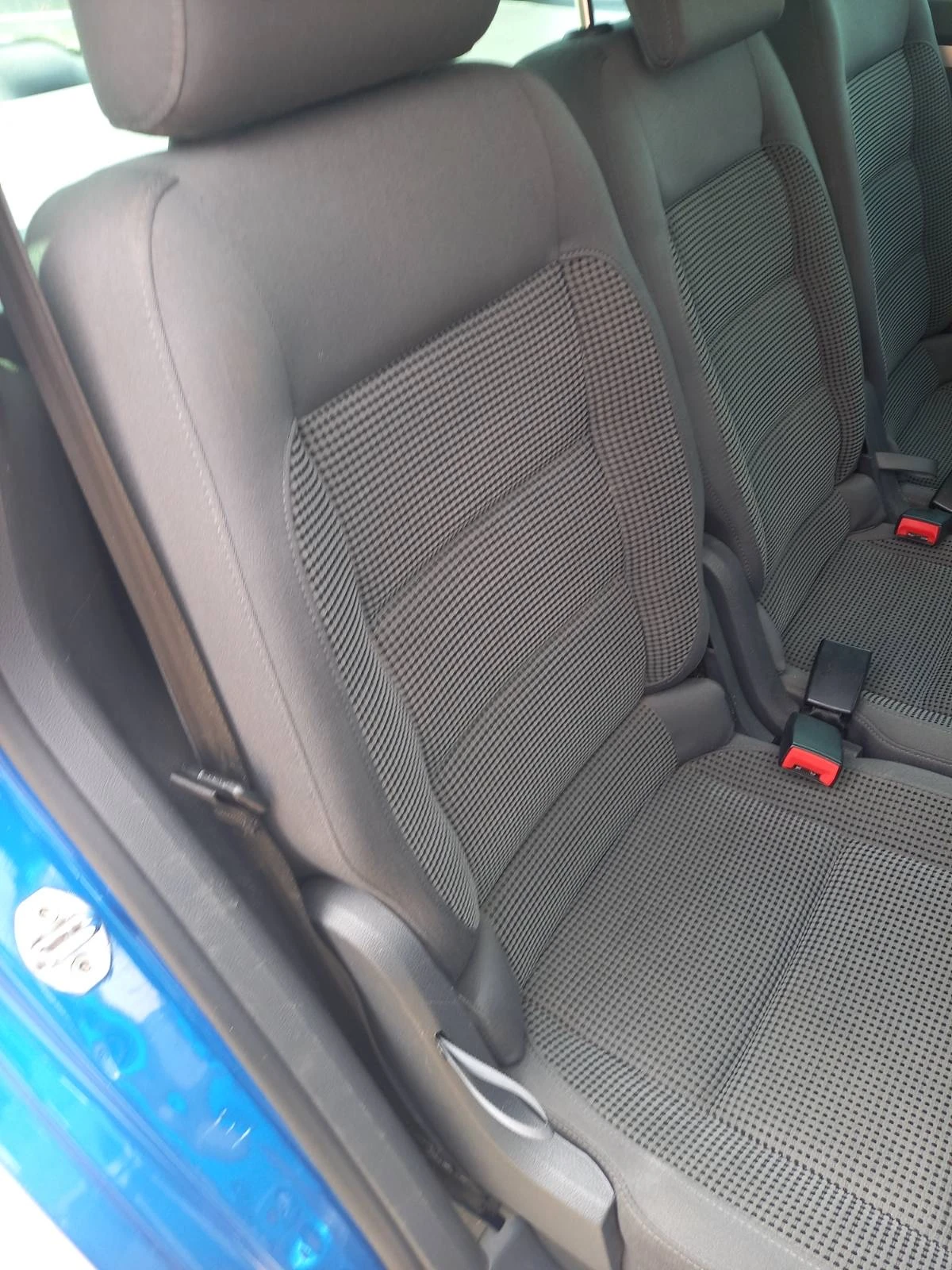 VW Touran 2.0 TDI 140hp, снимка 6 - Автомобили и джипове - 55891233