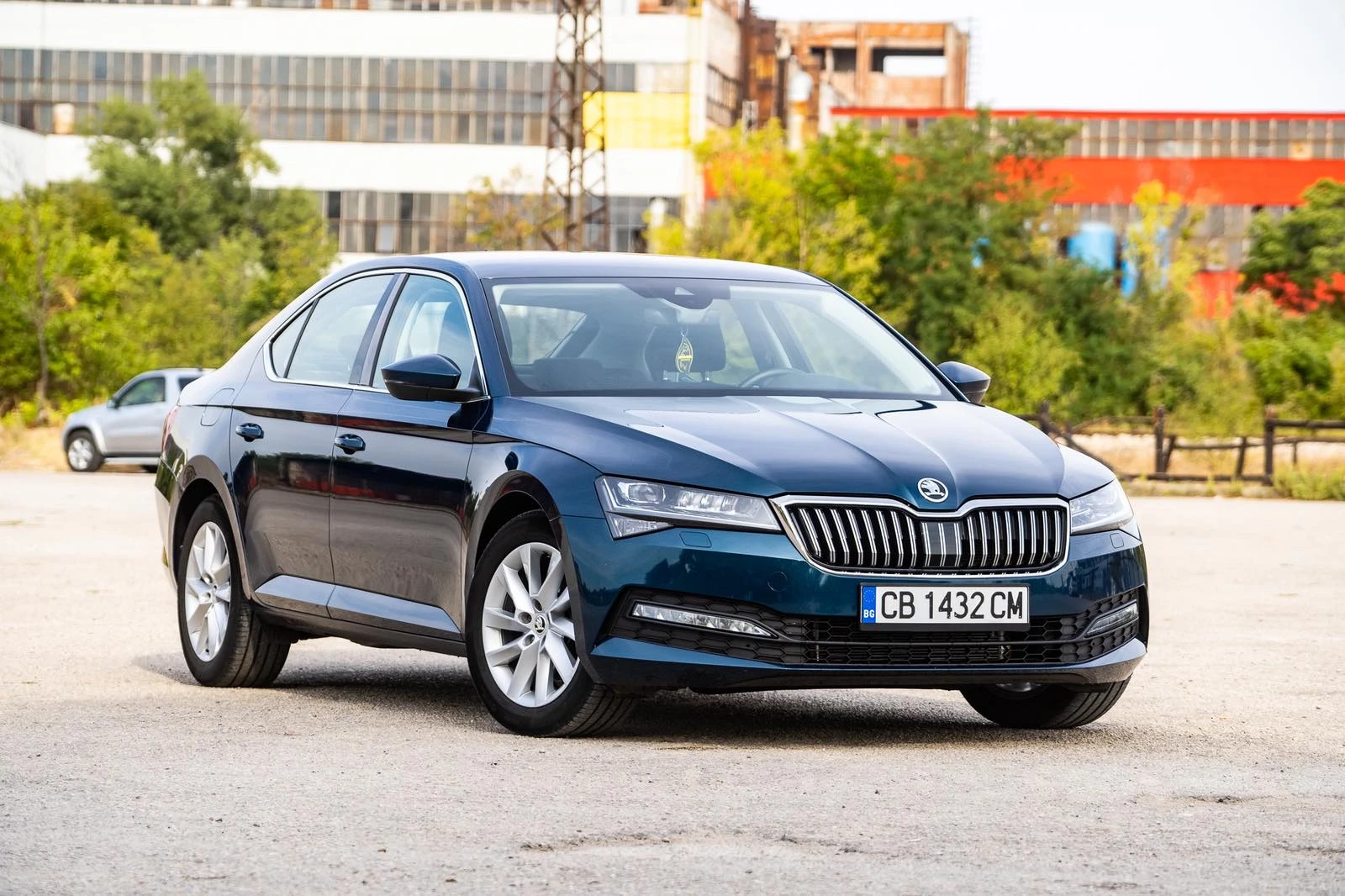 Skoda Superb, снимка 3 - Автомобили и джипове - 56144578