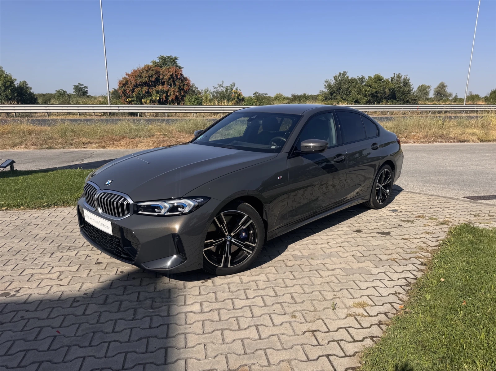 BMW 320 xDrive Sedan (MX)