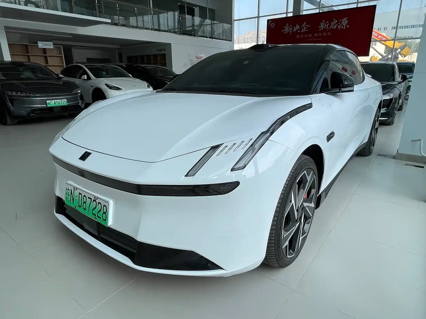 LynkCo 10 Z10 2025 95kWh 702km 4WD Halo | Mobile.bg � ����������� 3