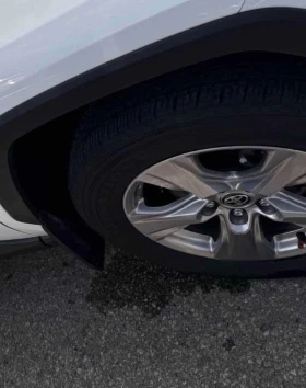Toyota Rav4 * Hybrid LE AWD * CARFAX *  | Auto.bg — изображение 7