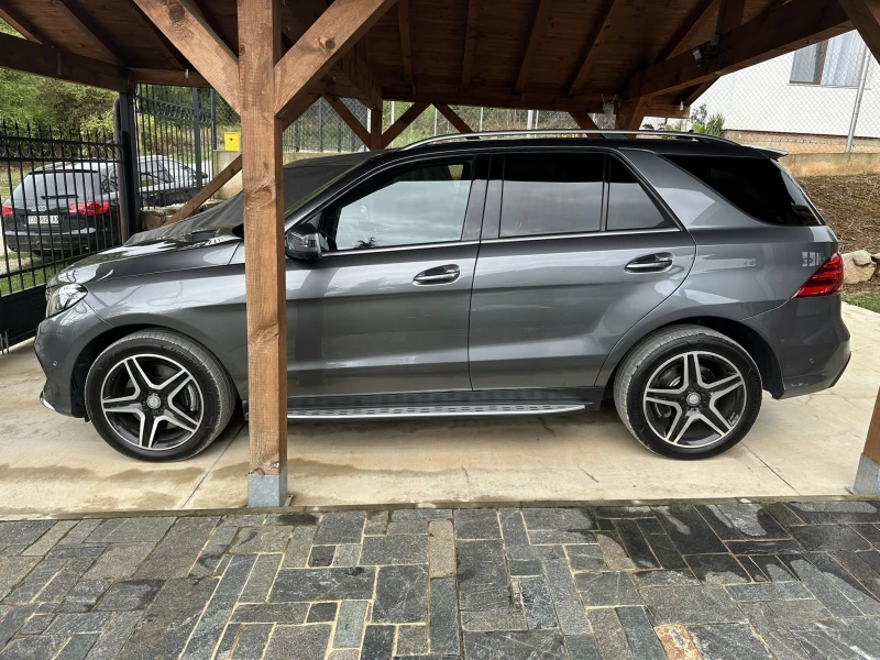 Mercedes-Benz GLE 400, снимка 2 - Автомобили и джипове - 47204609