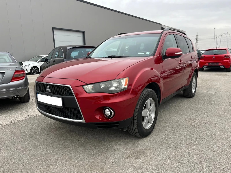 Mitsubishi Outlander 3.0 i 4x4, снимка 1 - Автомобили и джипове - 47580995