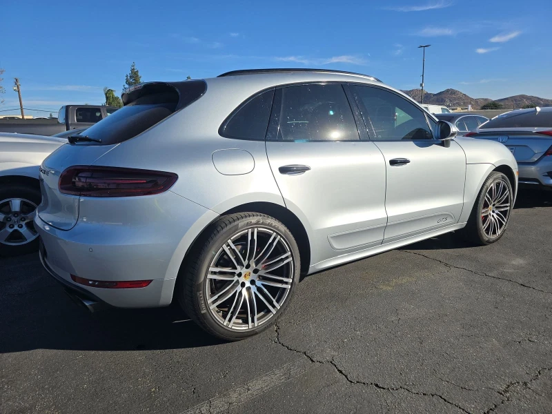 Porsche Macan, снимка 6 - Автомобили и джипове - 48815200