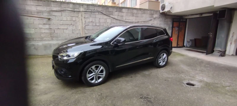 Renault Kadjar, снимка 6 - Автомобили и джипове - 50442717