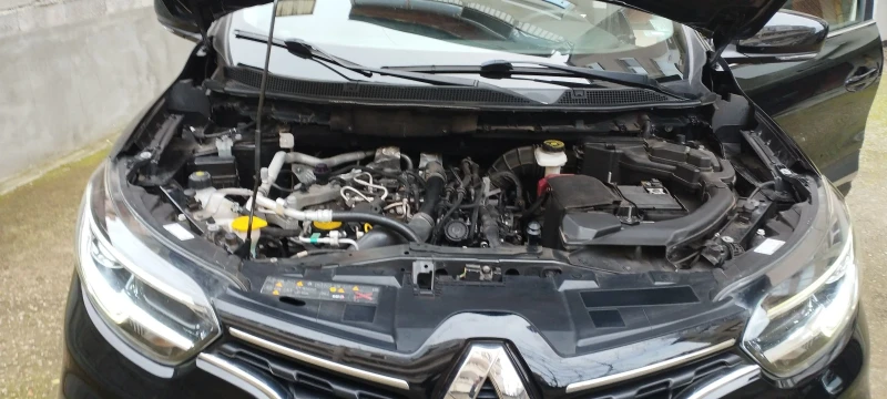 Renault Kadjar, снимка 10 - Автомобили и джипове - 50442717