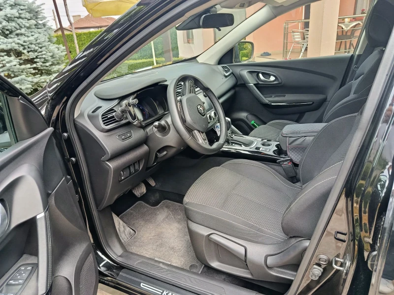 Renault Kadjar, снимка 8 - Автомобили и джипове - 50442717