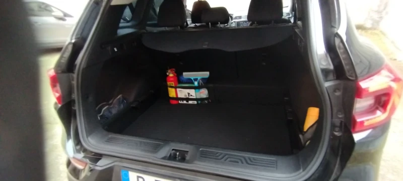 Renault Kadjar, снимка 5 - Автомобили и джипове - 50442717