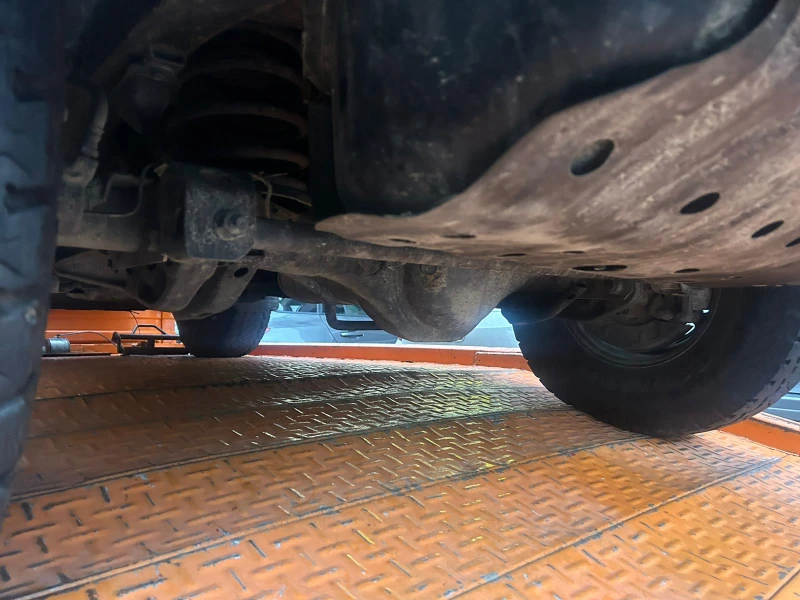 Mitsubishi Pajero 2.5 TDI, снимка 11 - Автомобили и джипове - 52136562