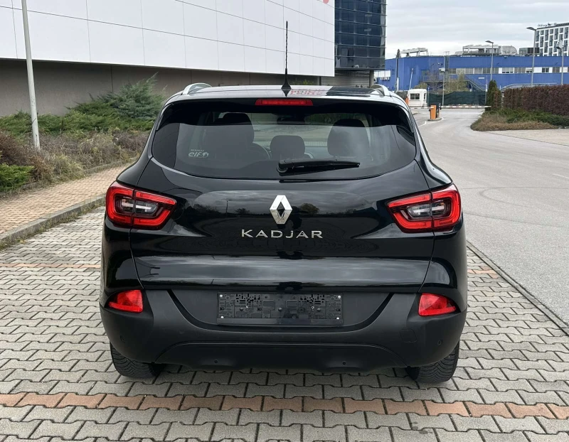 Renault Kadjar, снимка 6 - Автомобили и джипове - 52372139