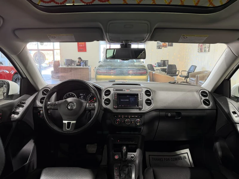 VW Tiguan Comfortline 4Motion АвтоКредит* (ЦЕНА ДО БГ), снимка 7 - Автомобили и джипове - 52620155