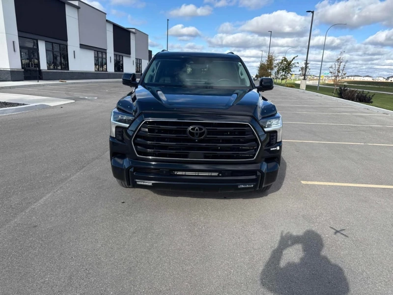 Toyota Sequoia SR5 4WD * CARFAX * БЕЗ ПЪРВОНАЧАЛНА ВНОСКА, снимка 9 - Автомобили и джипове - 53008068