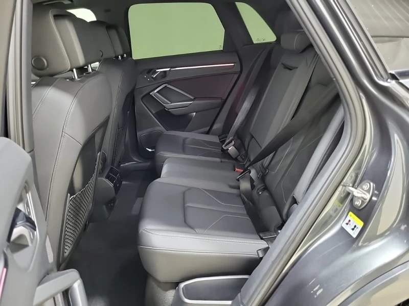 Audi Q3 * TECHNIK * CARFAX * , снимка 12 - Автомобили и джипове - 53027585