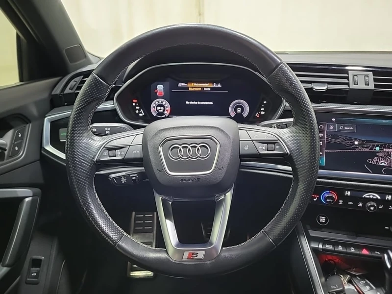 Audi Q3 * TECHNIK * CARFAX * , снимка 11 - Автомобили и джипове - 53027585