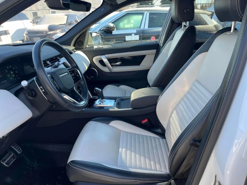 Land Rover Discovery Sport * R Dynamic SE * CARFAX * БЕЗ ПЪРВОНАЧАЛНА ВНОСКА, снимка 5 - Автомобили и джипове - 53436762