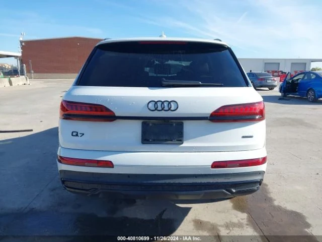 Audi Q7, снимка 2 - Автомобили и джипове - 49057513