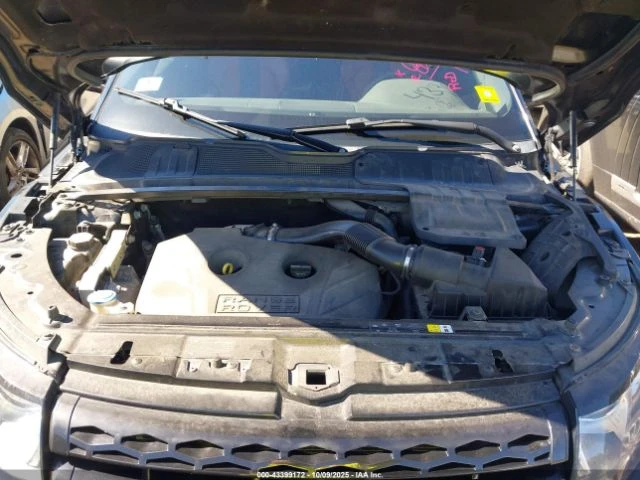 Land Rover Evoque Pure* Червена кожа* Пано* Keyless* Камера* , снимка 13 - Автомобили и джипове - 52750488