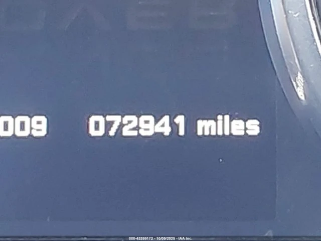 Land Rover Evoque Pure* Червена кожа* Пано* Keyless* Камера* , снимка 15 - Автомобили и джипове - 52750488